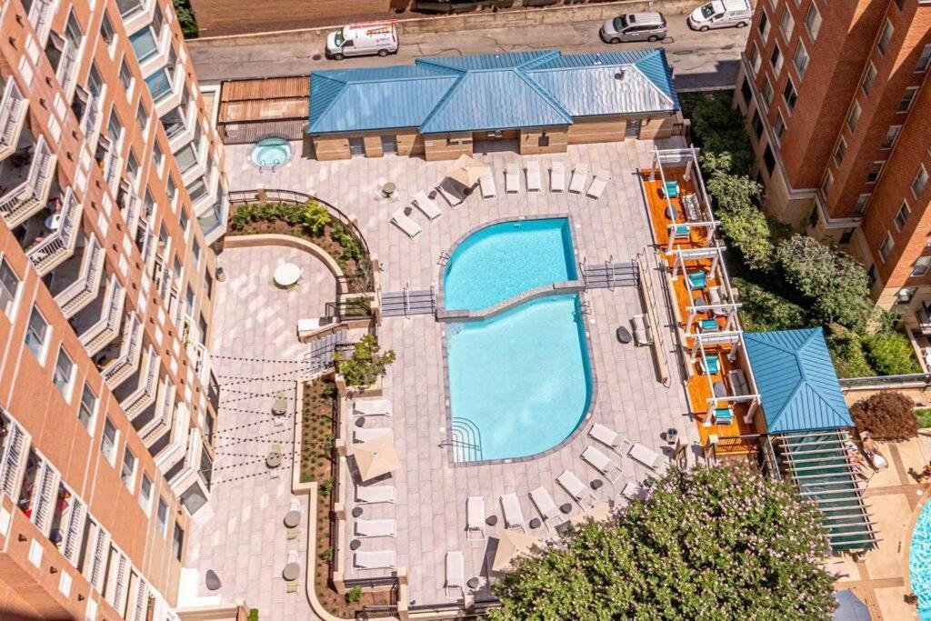 Sensational 1 Bedroom Condo At Ballston Place With Gym Arlington Buitenkant foto